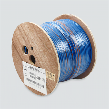 Wavenet QS/M blue cable with orange stripe on a 500-foot reel